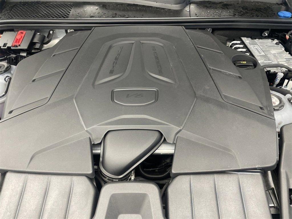 used 2025 Porsche Cayenne car, priced at $105,000