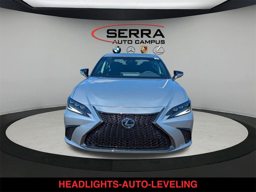 new 2025 Lexus ES 300h car, priced at $52,844