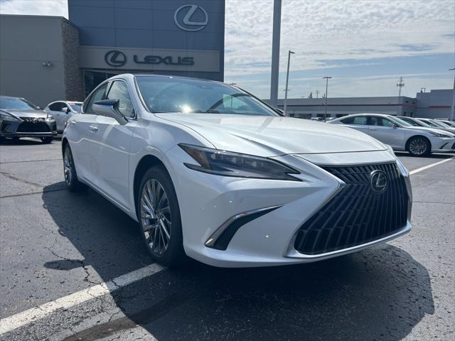 new 2025 Lexus ES 350 car, priced at $56,944