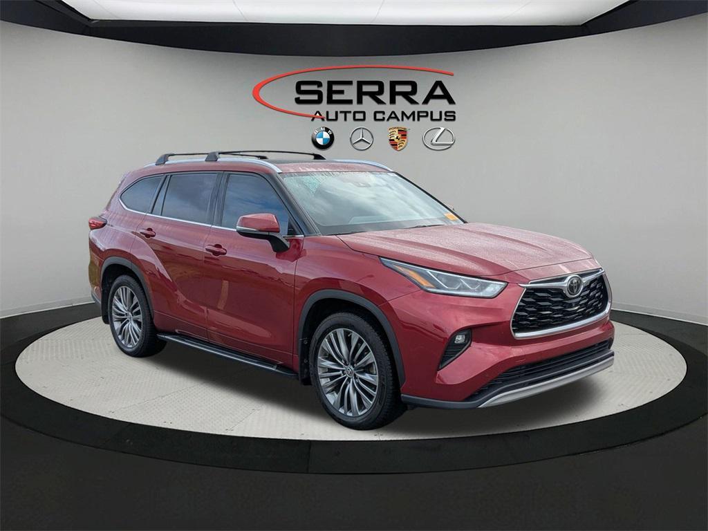 used 2020 Toyota Highlander car, priced at $27,000