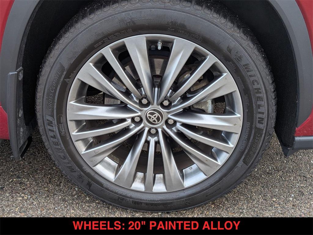 used 2020 Toyota Highlander car, priced at $27,000