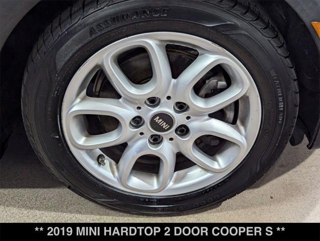 used 2019 MINI Hardtop car, priced at $14,000