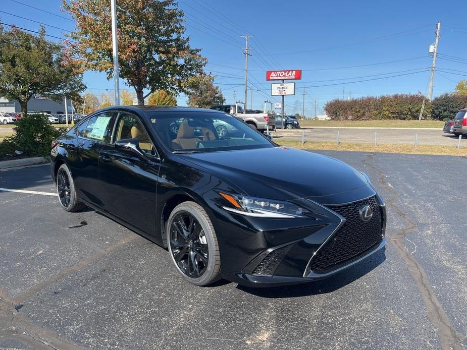 new 2025 Lexus ES 350 car, priced at $51,834