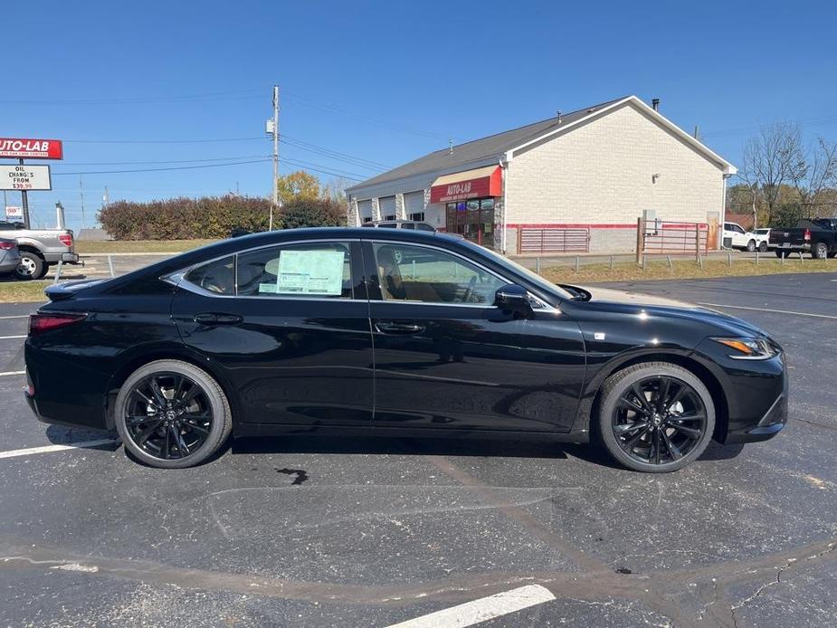 new 2025 Lexus ES 350 car, priced at $51,834