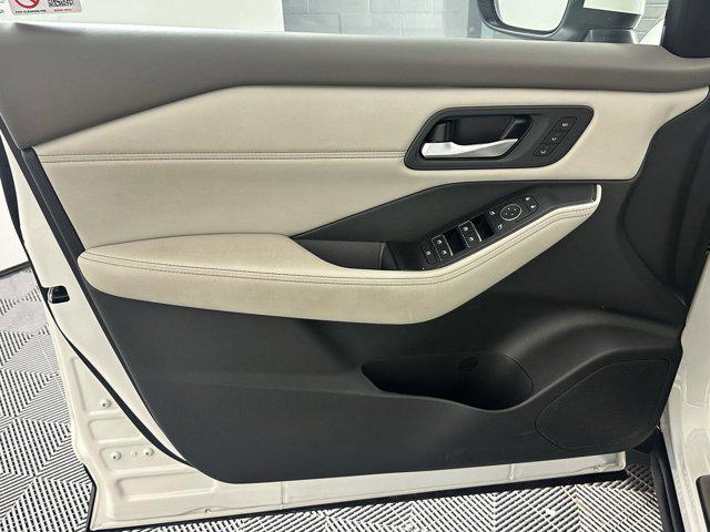 used 2023 Nissan Rogue car, priced at $21,996