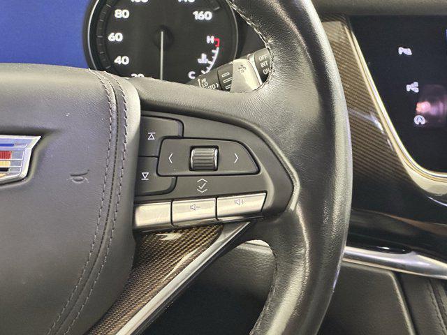 used 2021 Cadillac XT6 car, priced at $36,999