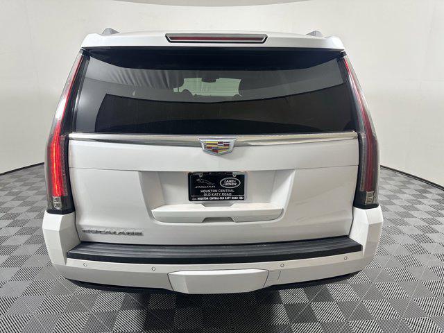 used 2020 Cadillac Escalade car, priced at $37,998