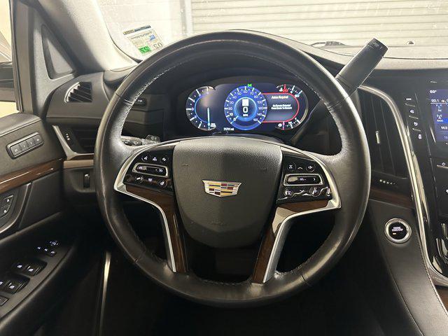 used 2020 Cadillac Escalade car, priced at $37,998