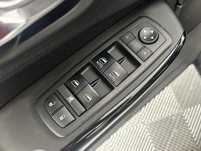 used 2019 Jeep Cherokee car, priced at $19,999