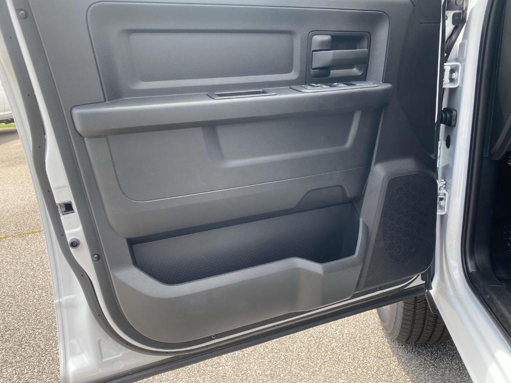 new 2025 Ram 2500 car, priced at $51,648