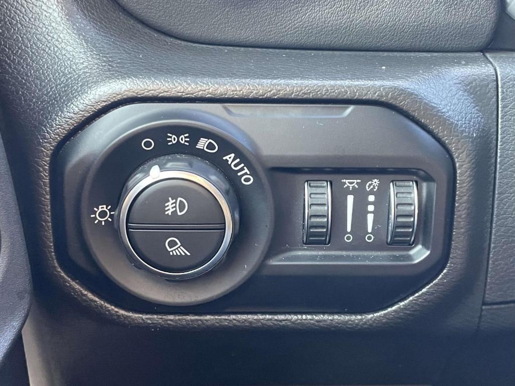 used 2022 Jeep Gladiator car, priced at $31,250