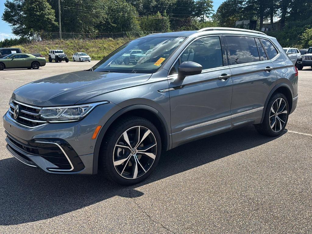 used 2024 Volkswagen Tiguan car, priced at $33,995