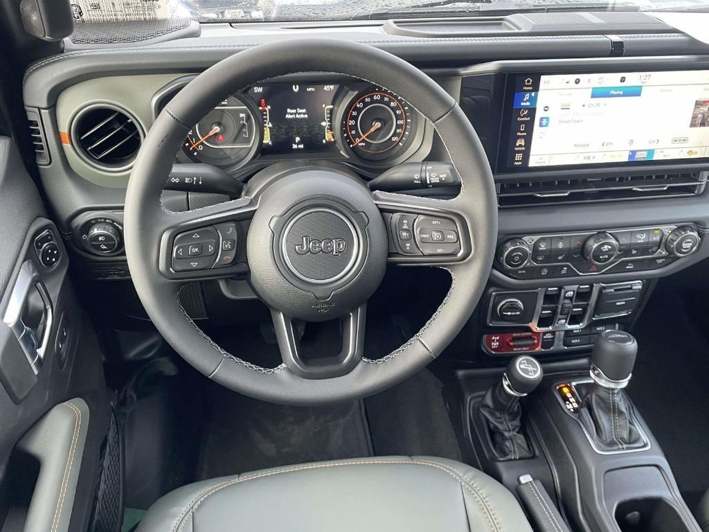 new 2025 Jeep Gladiator car, priced at $54,523