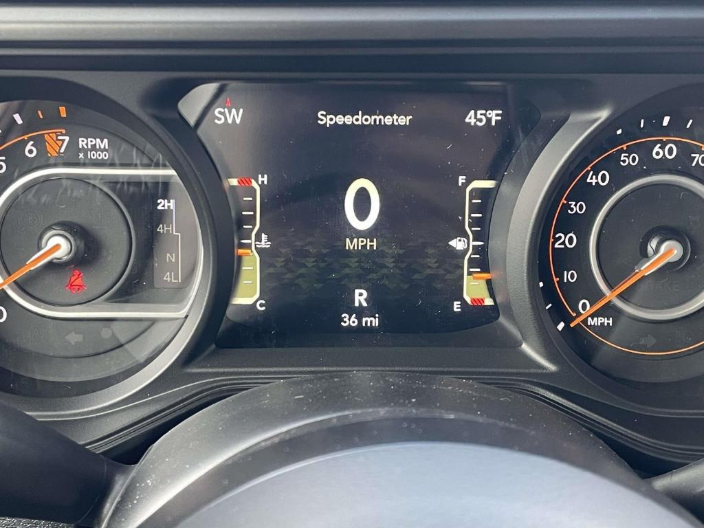 new 2025 Jeep Gladiator car, priced at $54,523