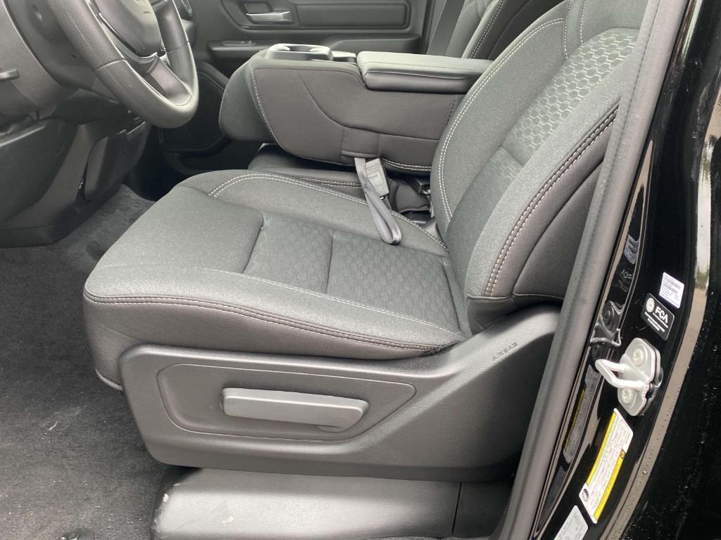 new 2025 Ram 1500 car, priced at $48,688
