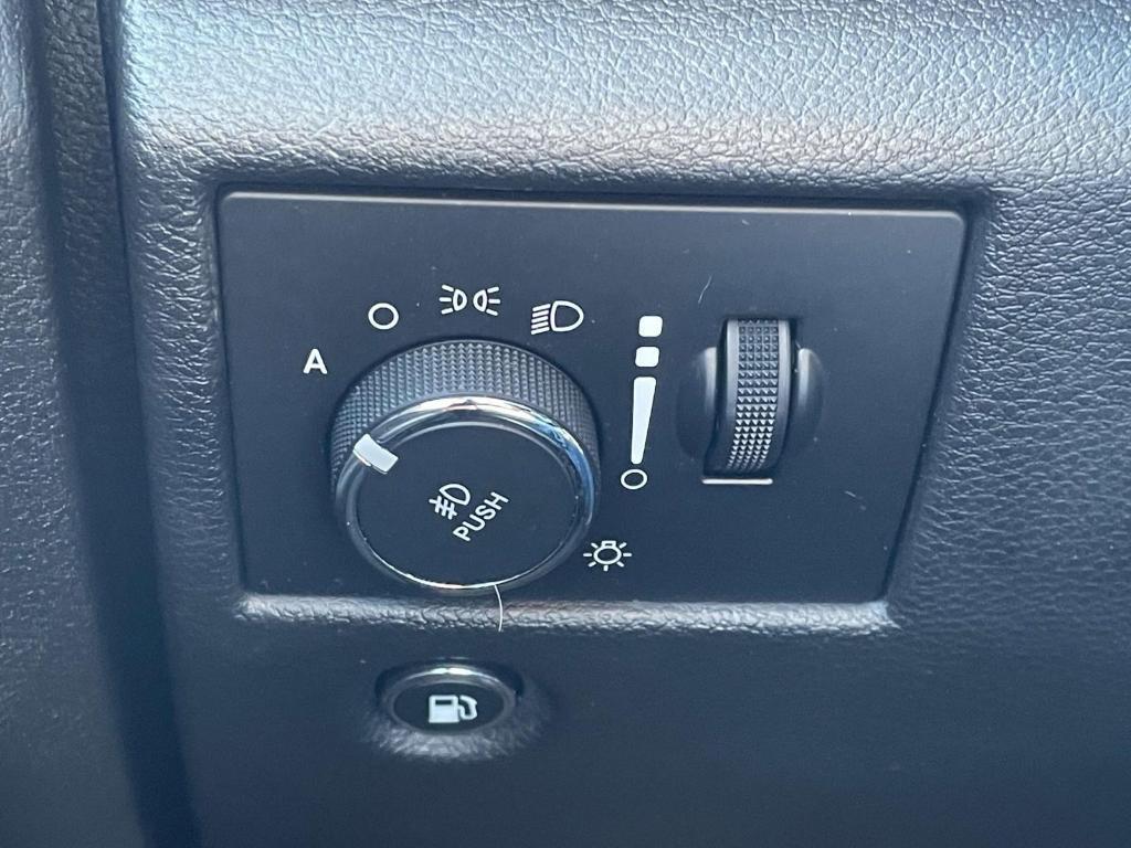 used 2020 Jeep Grand Cherokee car, priced at $21,995