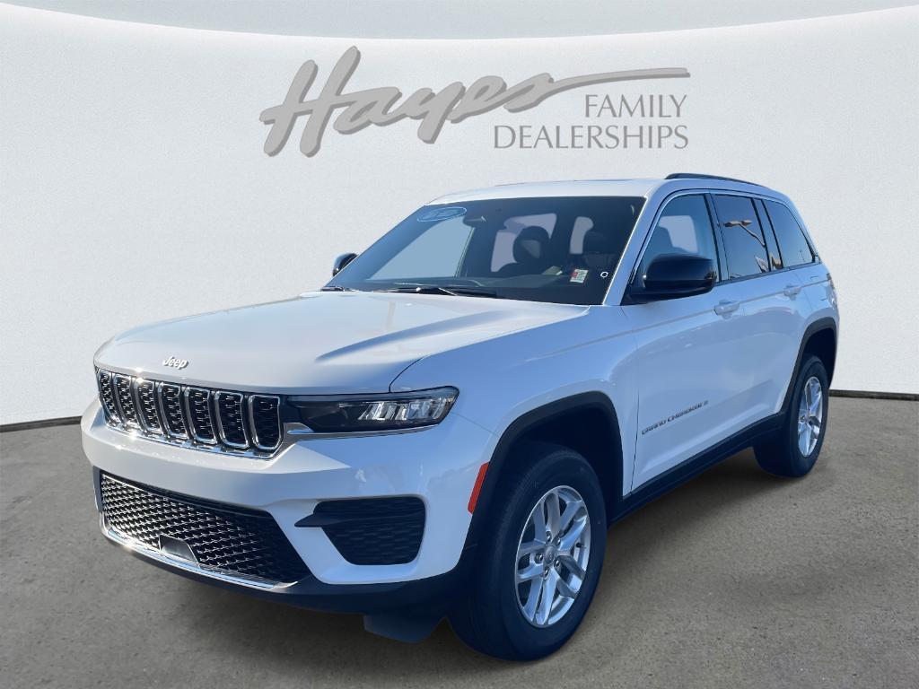 new 2025 Jeep Grand Cherokee car, priced at $38,468