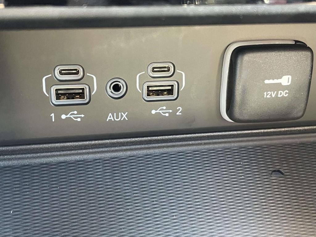 new 2025 Jeep Grand Cherokee car, priced at $38,468