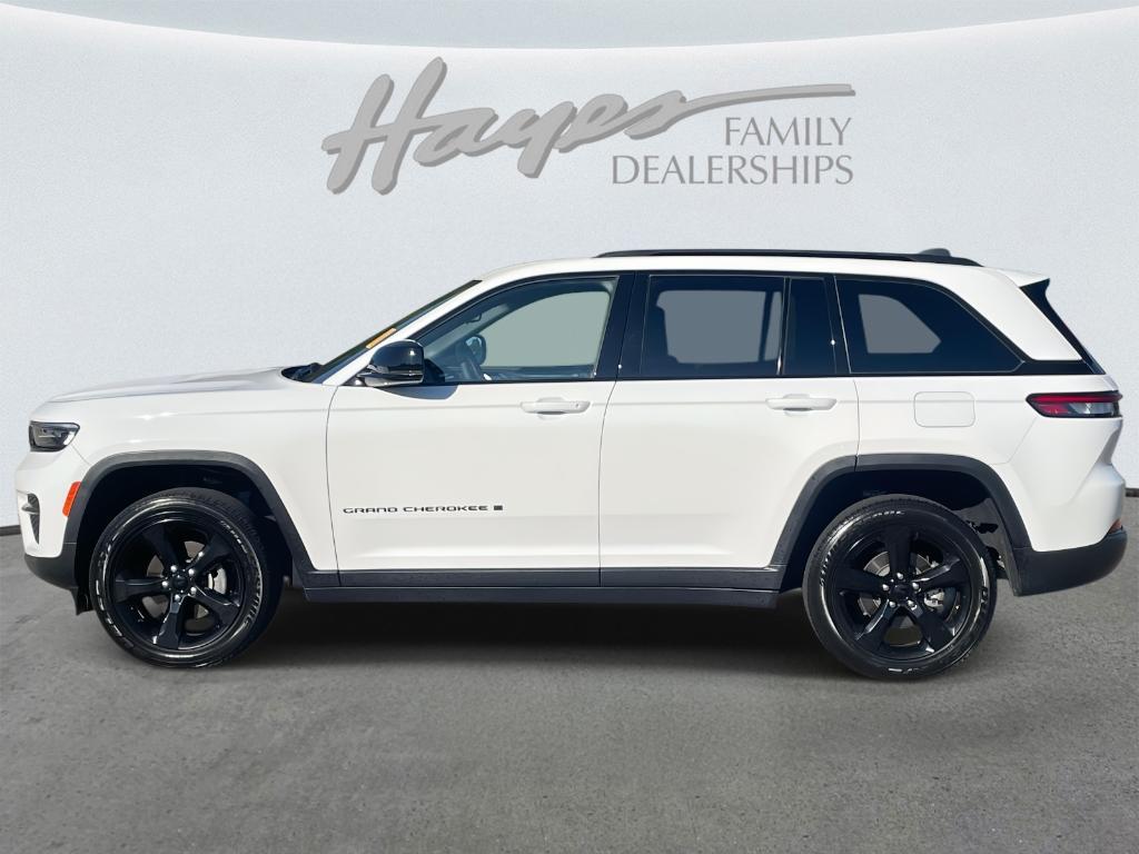 used 2023 Jeep Grand Cherokee car, priced at $29,795
