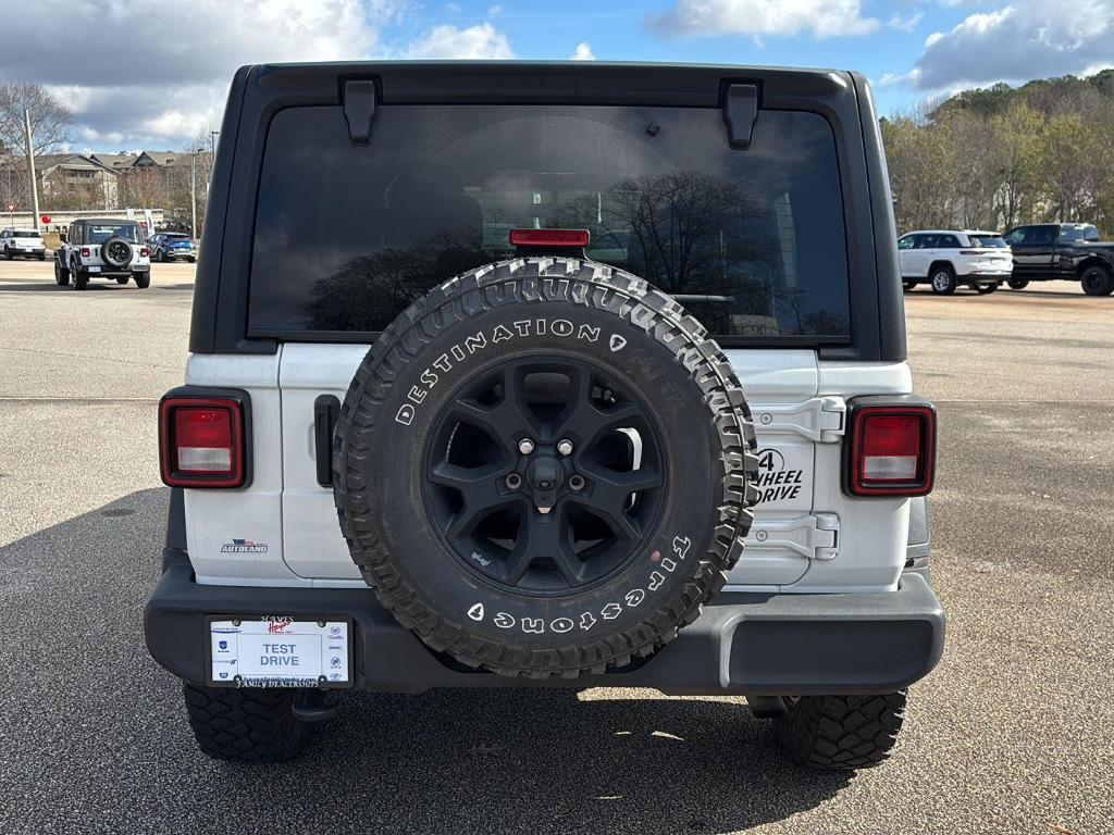 used 2021 Jeep Wrangler Unlimited car, priced at $31,440