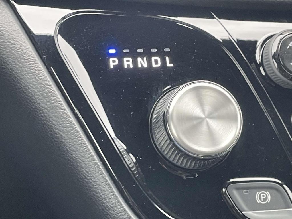 used 2020 Chrysler Pacifica car, priced at $23,700