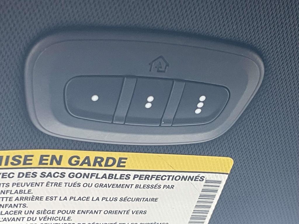 used 2020 Chrysler Pacifica car, priced at $23,700