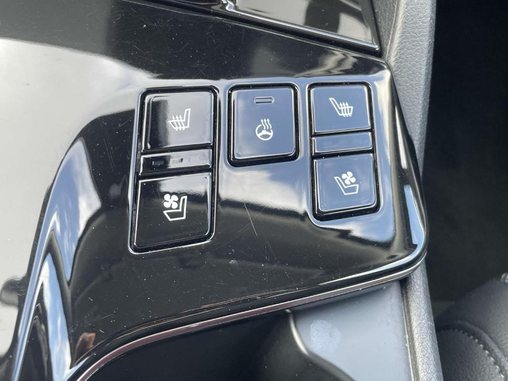 used 2023 Kia Sportage Hybrid car, priced at $24,616