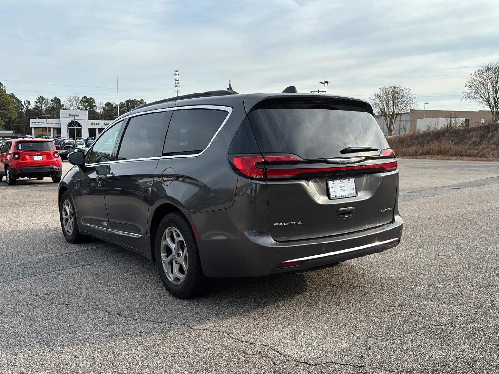 used 2023 Chrysler Pacifica car, priced at $29,999