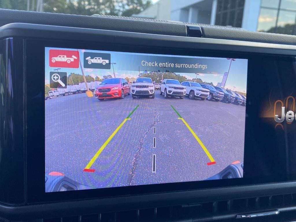 new 2025 Jeep Gladiator car, priced at $58,488