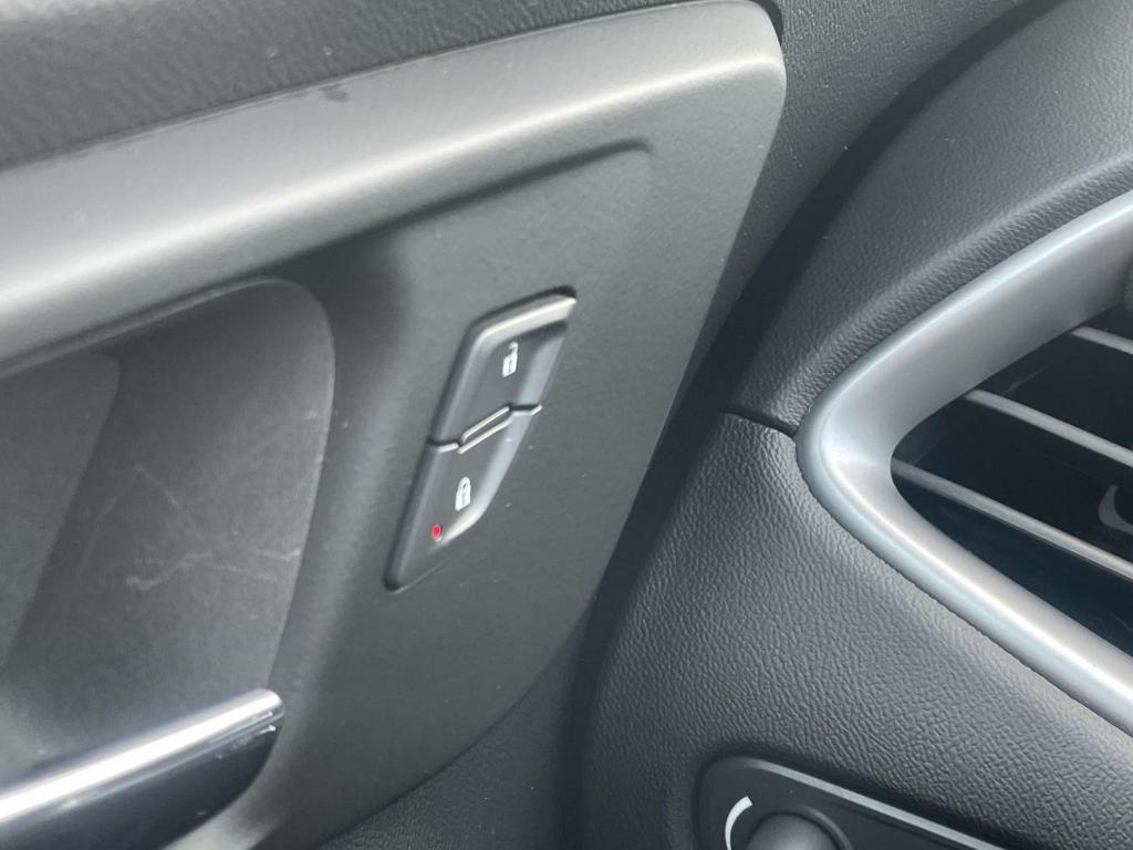 used 2023 Chevrolet Malibu car, priced at $18,759