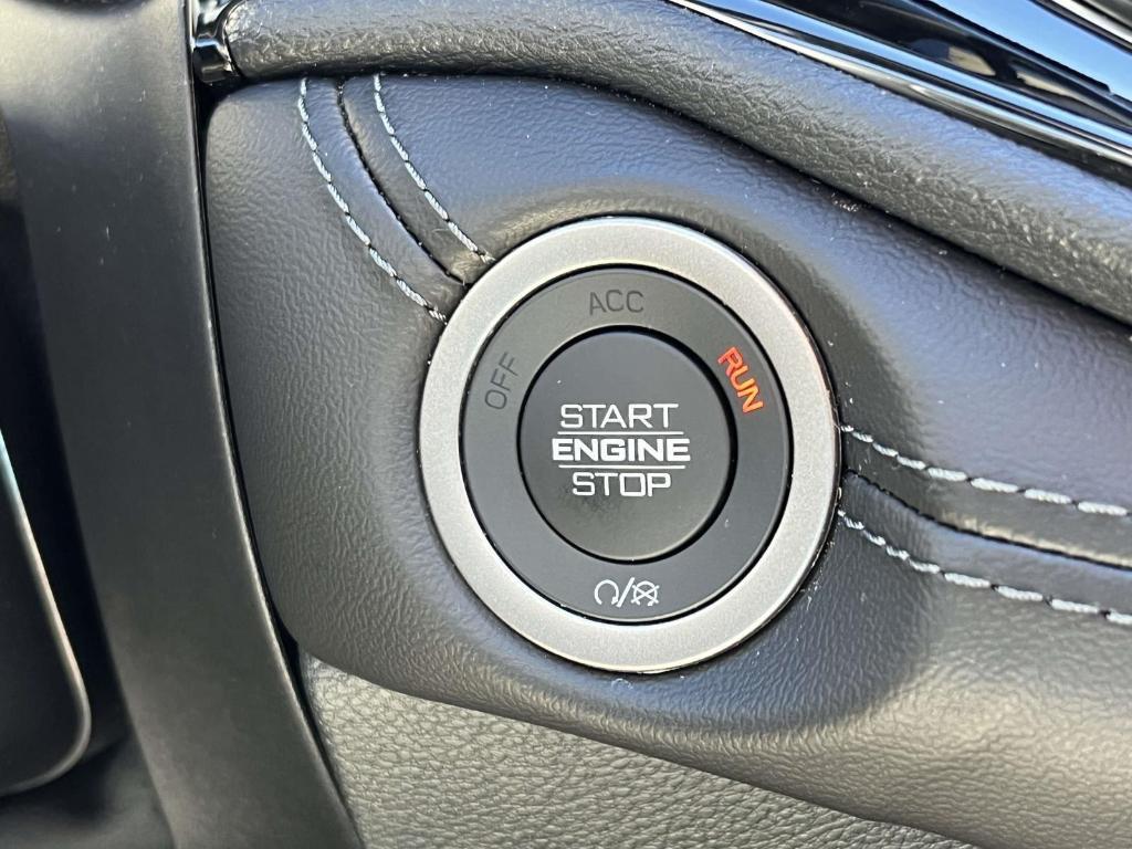 used 2024 Dodge Durango car, priced at $27,500