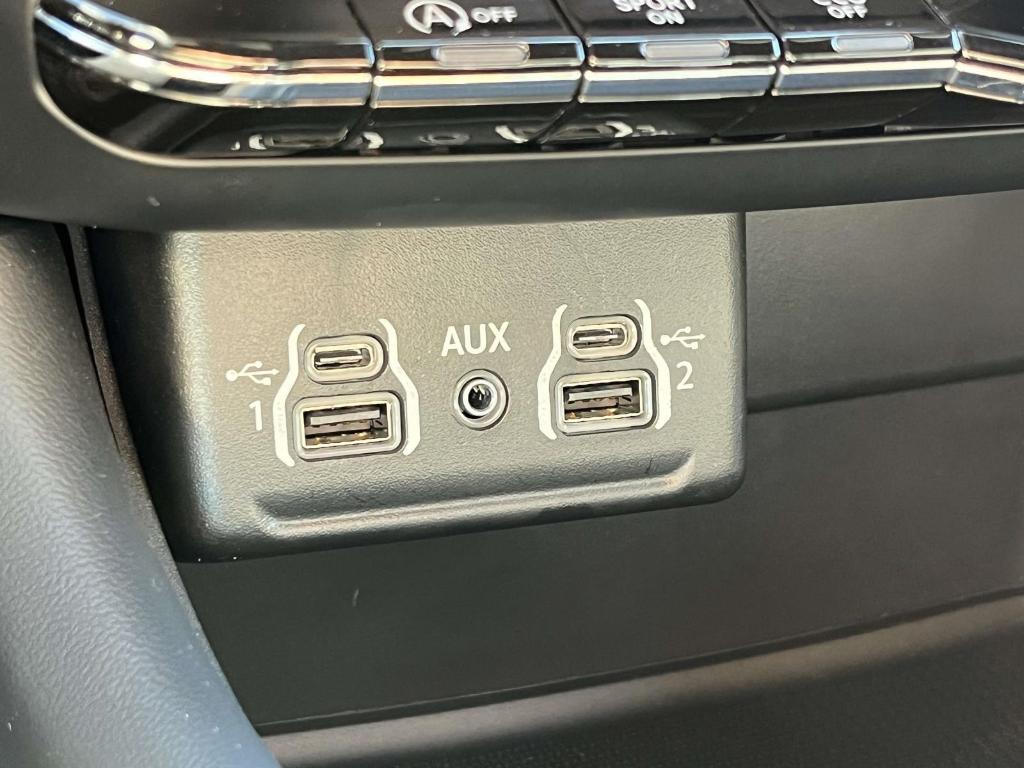 used 2024 Dodge Durango car, priced at $27,500