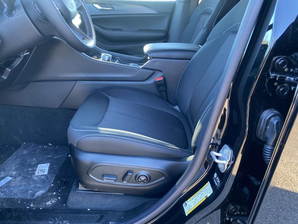new 2025 Jeep Grand Cherokee L car, priced at $38,313