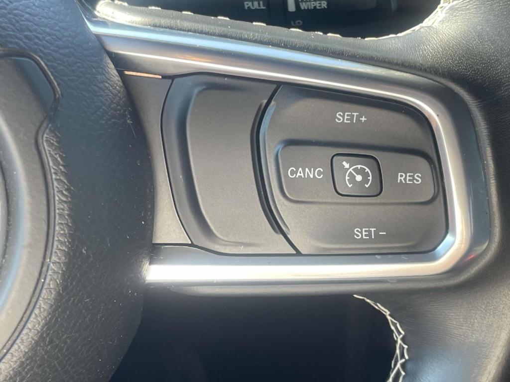 used 2020 Jeep Wrangler Unlimited car, priced at $33,283