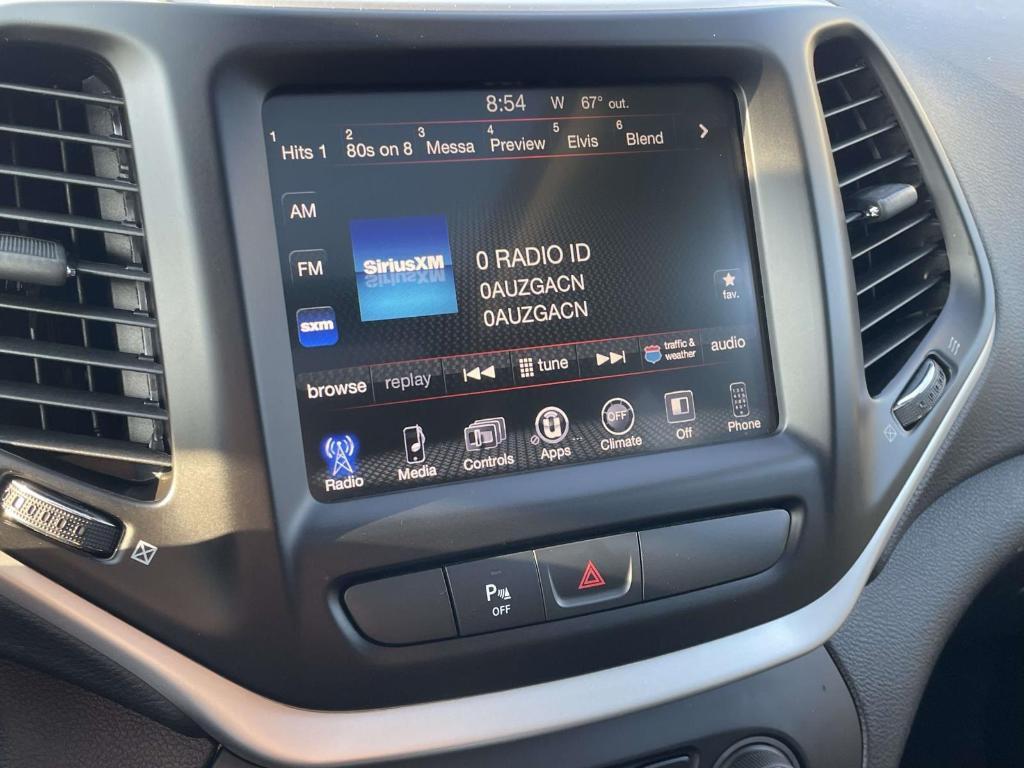 used 2018 Jeep Cherokee car, priced at $12,995
