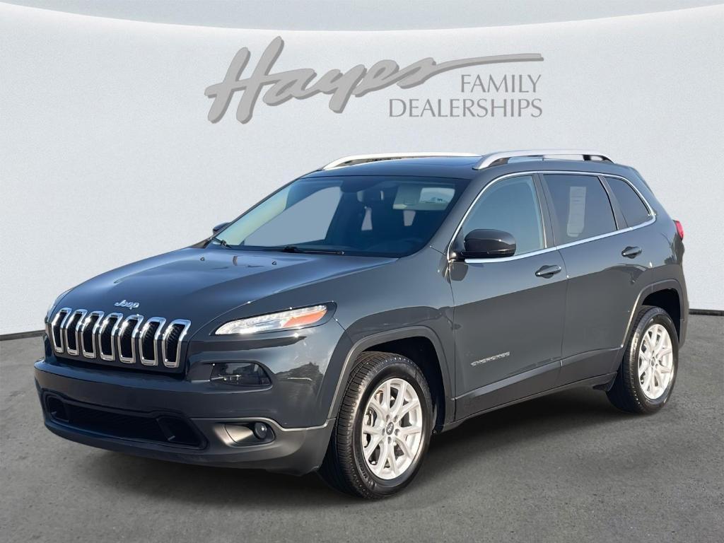 used 2018 Jeep Cherokee car, priced at $12,995
