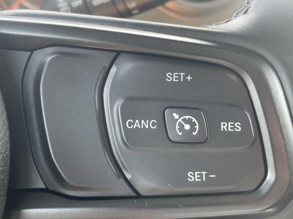 used 2021 Jeep Wrangler Unlimited car, priced at $31,018