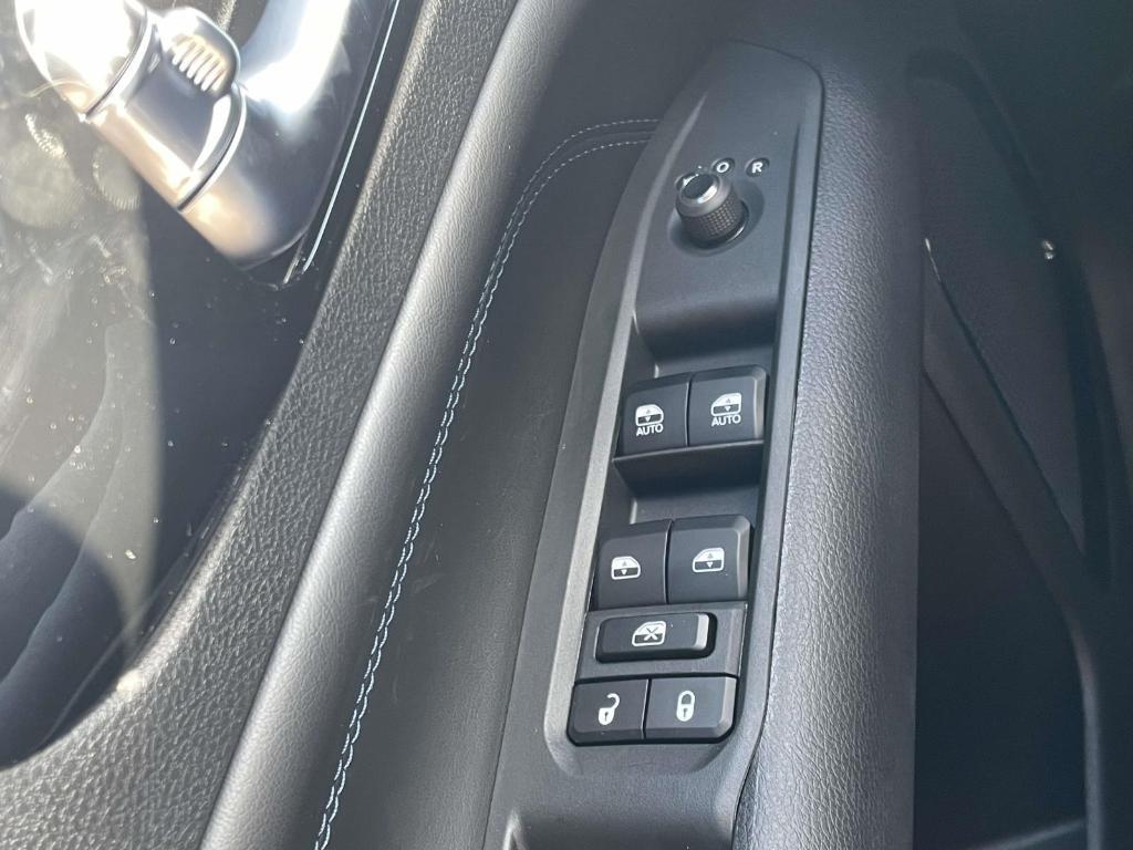 new 2026 Jeep Compass car, priced at $33,878