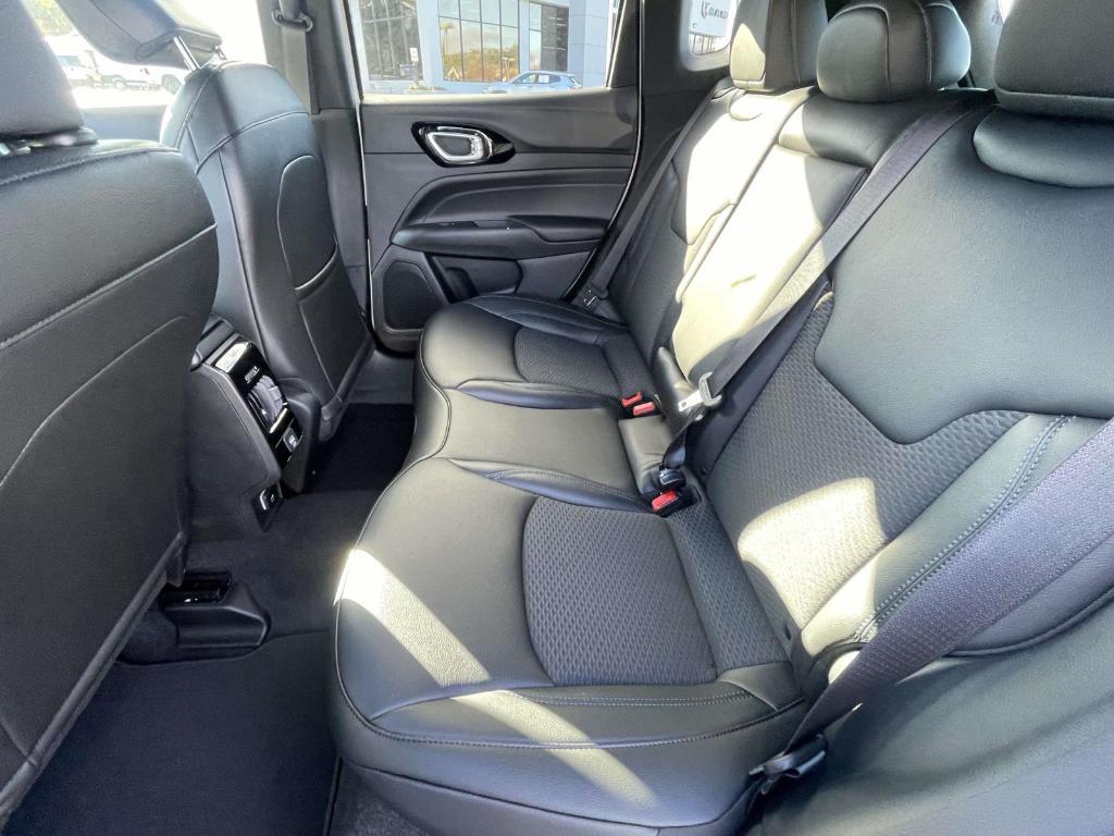 new 2026 Jeep Compass car, priced at $33,878