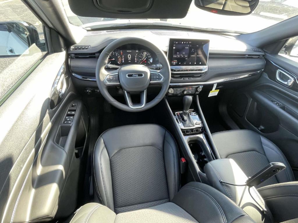 new 2026 Jeep Compass car, priced at $29,878
