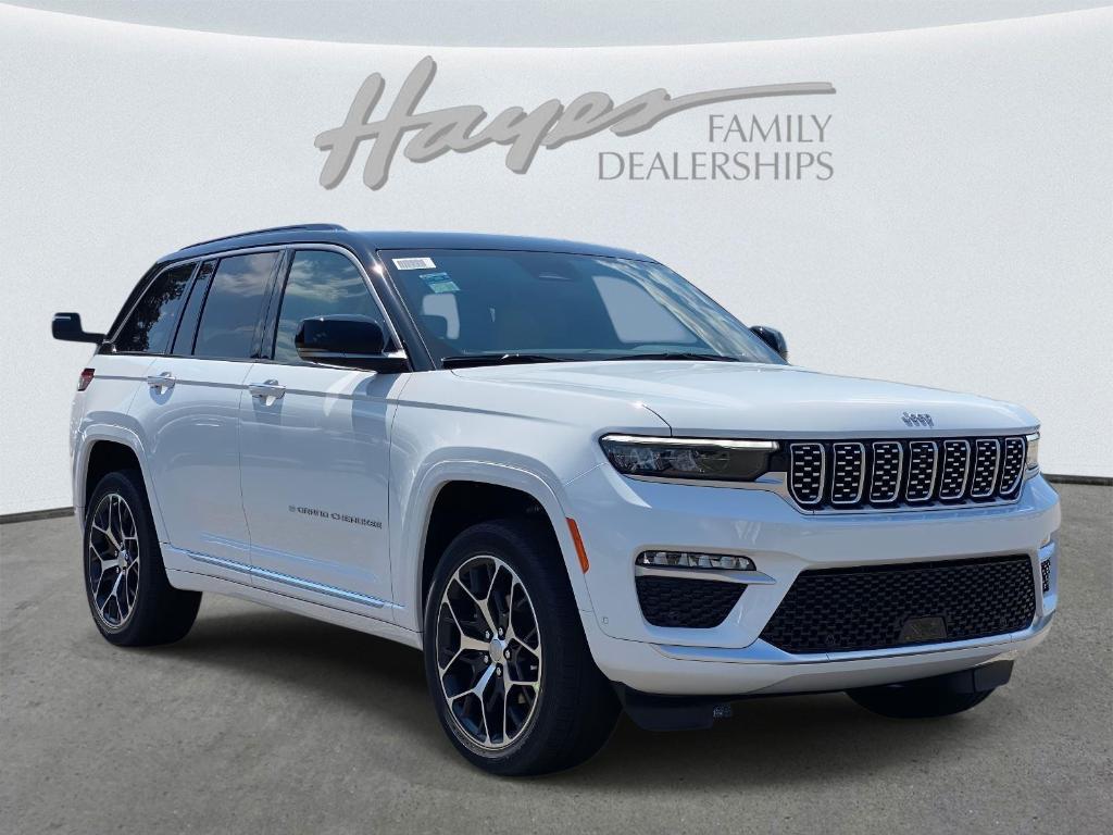 new 2025 Jeep Grand Cherokee car, priced at $57,535