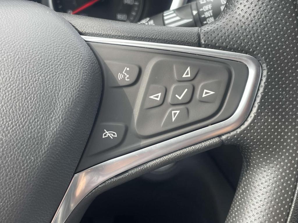 used 2022 Chevrolet Equinox car, priced at $22,974