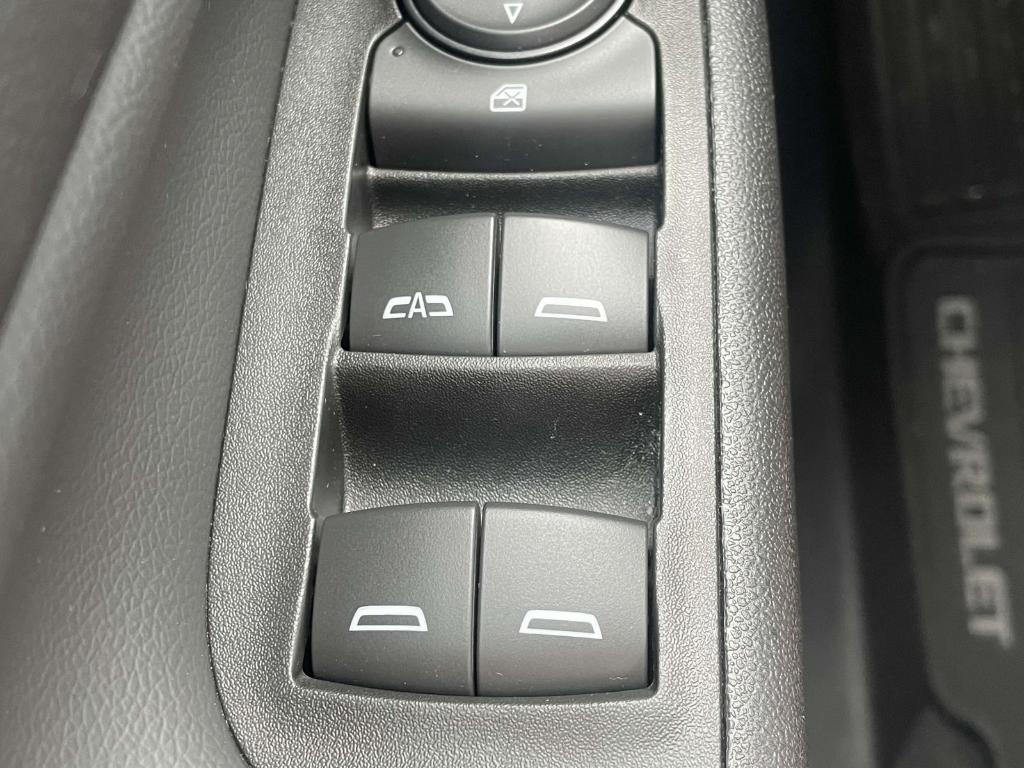 used 2022 Chevrolet Equinox car, priced at $22,974