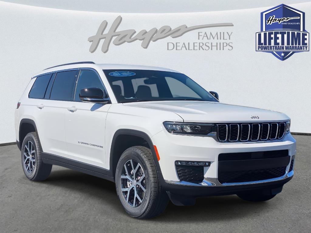 new 2025 Jeep Grand Cherokee L car, priced at $39,720