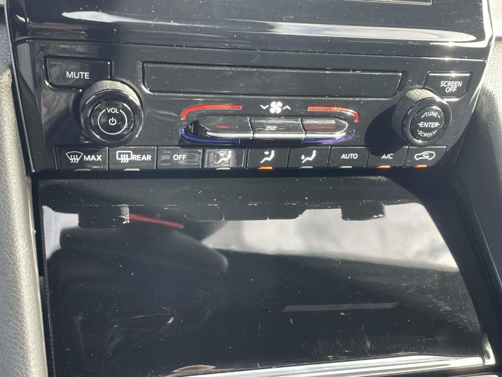 used 2024 Jeep Grand Cherokee car, priced at $28,750