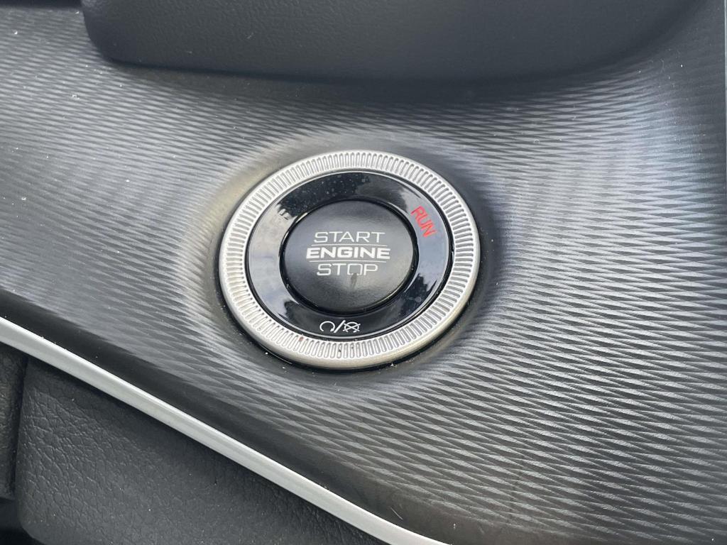 used 2024 Jeep Grand Cherokee car, priced at $28,750