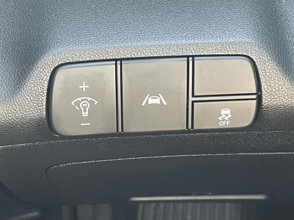 used 2022 Hyundai Elantra car, priced at $17,541