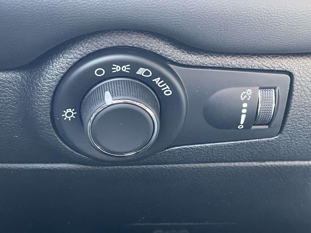 used 2024 Dodge Durango car, priced at $27,595