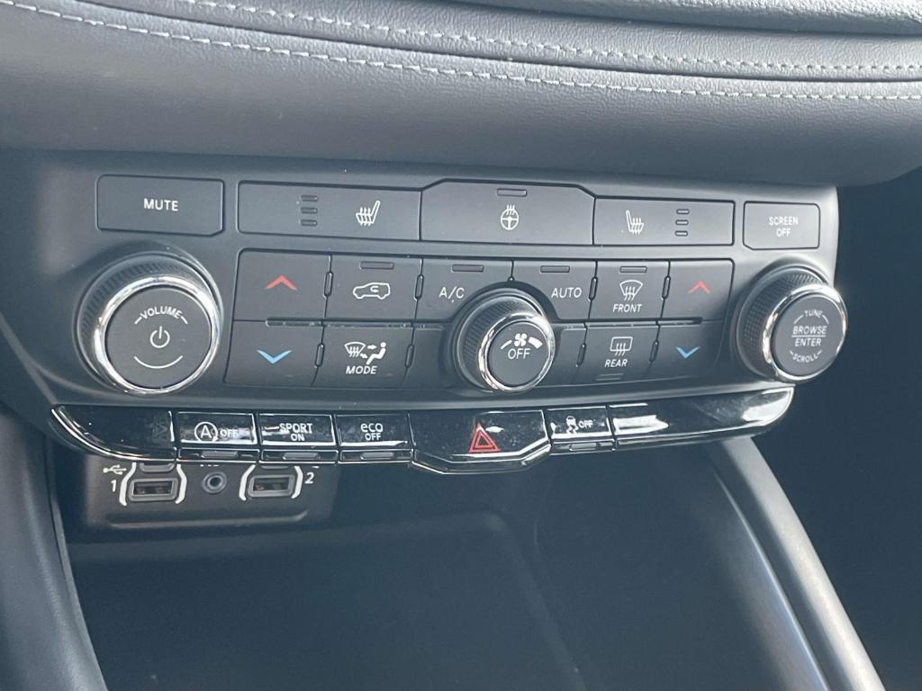 used 2024 Dodge Durango car, priced at $27,595