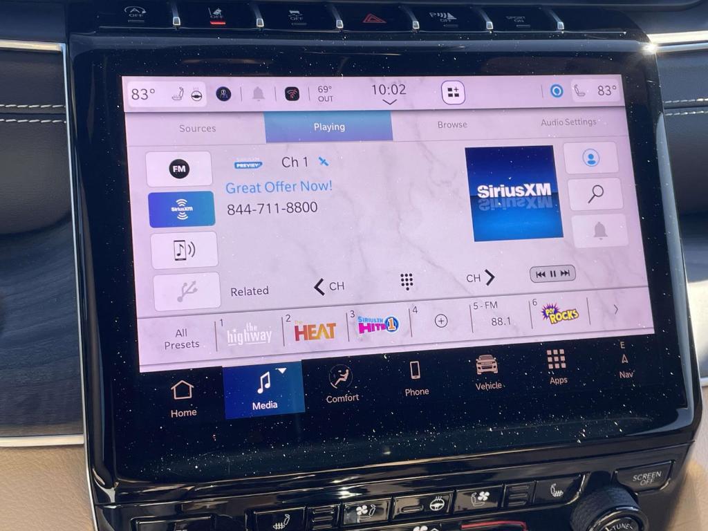 used 2024 Jeep Grand Cherokee car, priced at $33,250